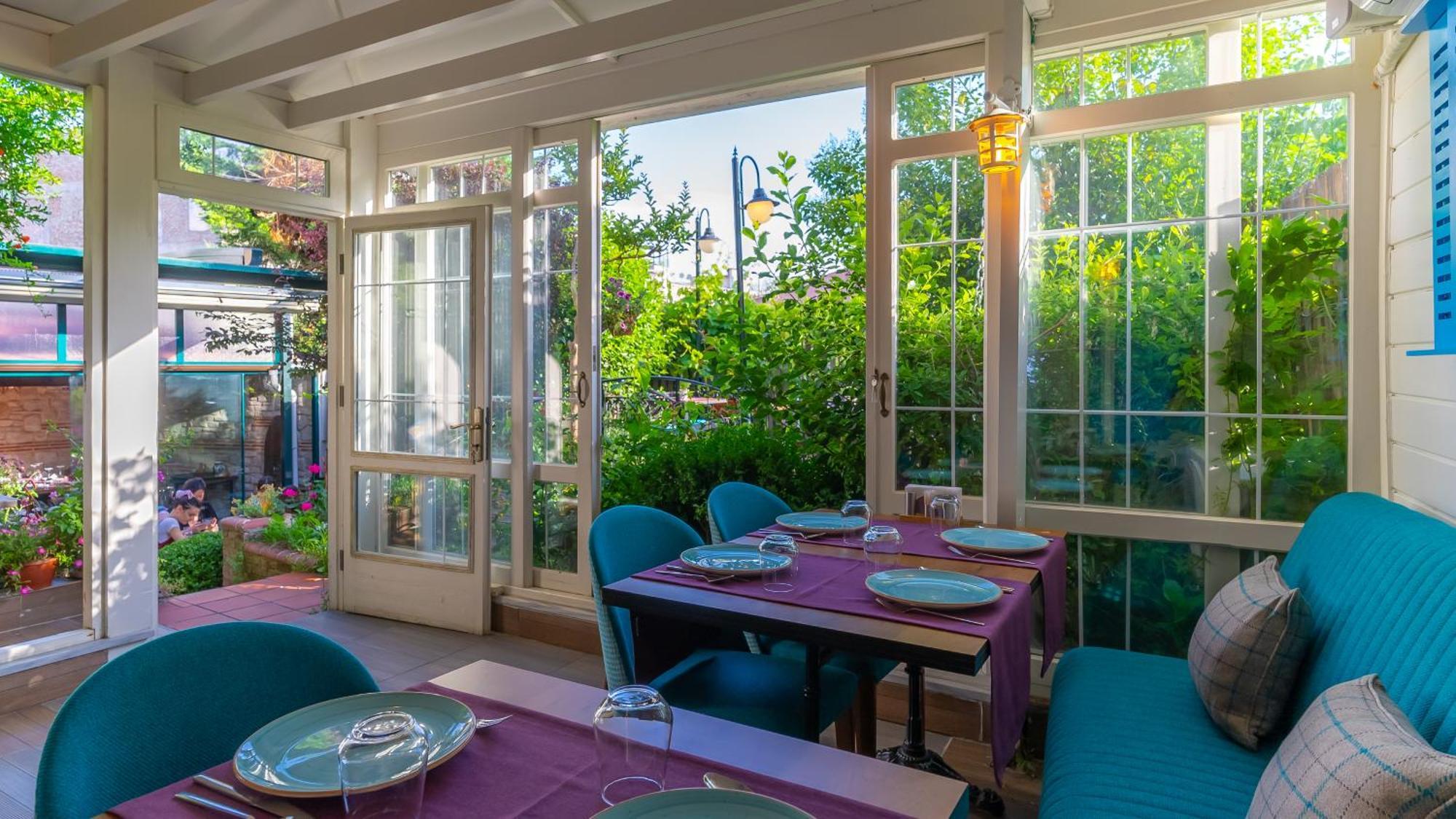 Olive Garden Apart Hotel Стамбул Экстерьер фото